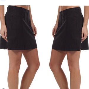 Patagonia Duway Black Skirt with Built in Shorts Women's Size 6